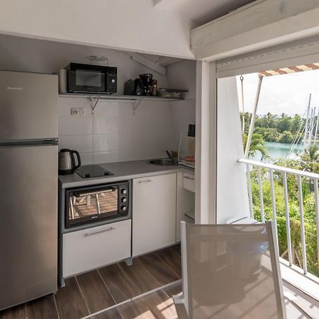 Апартаменты Superbe Studio En Duplex, Vue Sur Mer Et Piscine Ле-Гозье Экстерьер фото